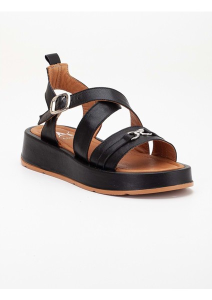 Kadın Deri Çapraz Bilekten Bantlı Günlük Sandalet - Beyaz fırsatları