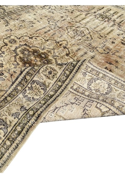 El Dokuma Vintage Eskitme Halı 200 x 285 Krem Yeşil Yün Halı fırsatları
