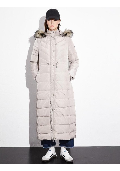 KA-A23-27007 Kayra Kaz Tüyü Mont modelleri