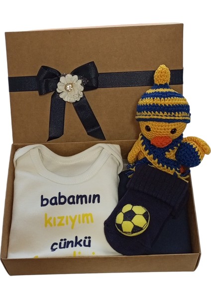Hoşgeldin Bebek, Yenidoğan Kız Bebek, Sarı Lacivert Taraftar Hediye Seti