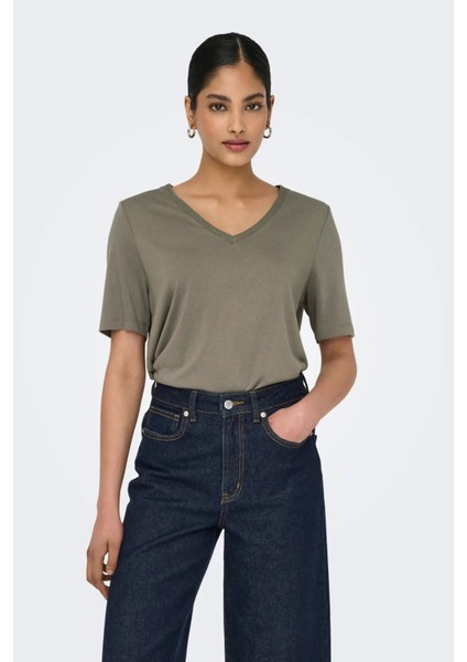 Kadın Onlelıse v Yaka Kısa Kollu T-Shirt 15257390 Vizon
