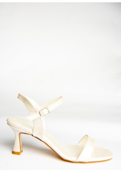 U569519909 Sedef Alçak Topuklu Kadın Ayakakbı fırsatları