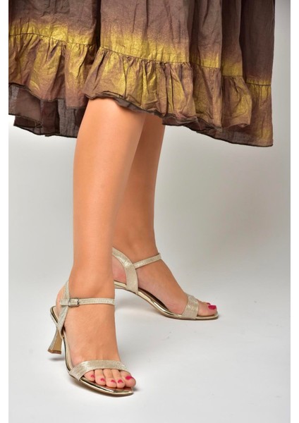U569519914 Altın Sim Topuklu Kadın Ayakakbı fiyatları
