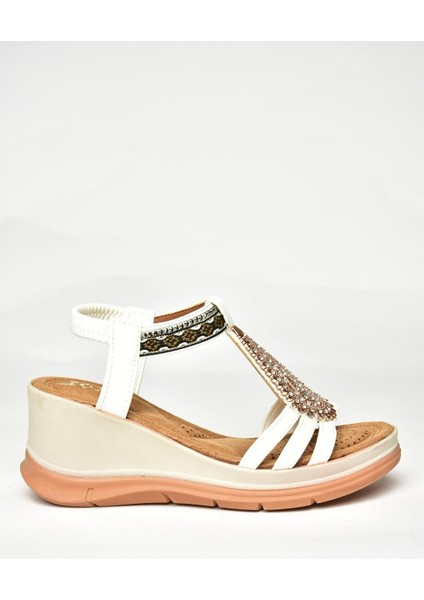 U258916109 Beyaz Dolgu Tabanlı Kadın Sandalet fırsatları