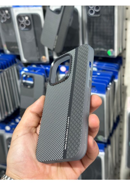 Iphone 14 Pro Uyumlu Magsefe Destekli Carbon Desenli Telefon Kılıfı modelleri