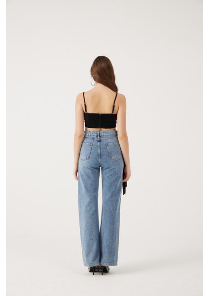 Kurdele Görünümlü Crop Jazmin Bluz Siyah indirimleri