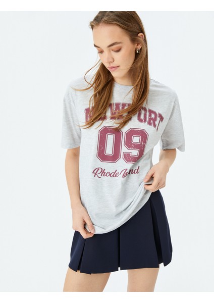 Yeni Sezon Kolej Baskılı Bisiklet Yaka Kısa Kollu Oversize Tişört
