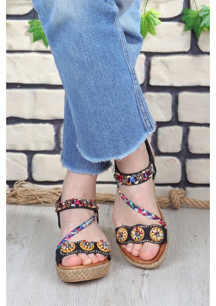 Daisy Rahat Taban Taş Boncuk Detaylı Kadın Sandalet fırsatları