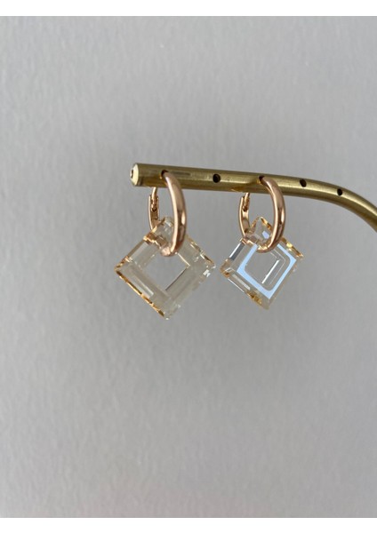 Kare Beyaz Rose Küpe fiyatları