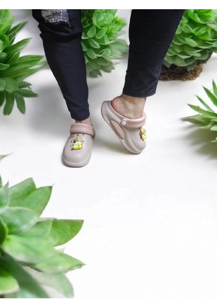 Eva Döngülü Ayı Sticker Hastane,doktor,hemşire Terliği fiyatları