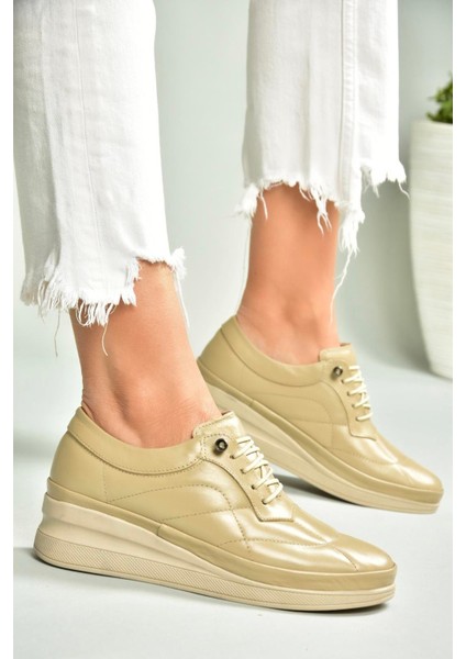 U555301303 Bej Hakiki Deri Günlük Kadın Ayakkabı