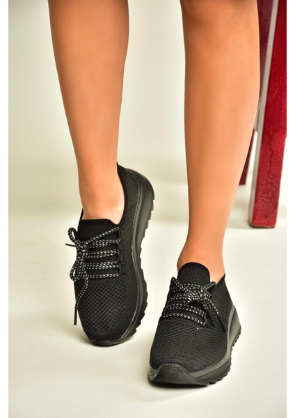 U702101204 Siyah/siyah Kumaş Spor Ayakkabı Sneakers fırsatları