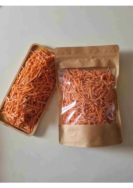 Erişte (Kapya Kırmızı Biberli) Ev Yapımı %100DOGAL Boya Içermez 500GR