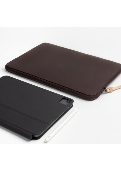 Suya Dayanıklı iPad Pro/Air 9.7"-11" Tablet Kılıfı - Smart/Magic Klavye Uyumlu - Çikolata modelleri