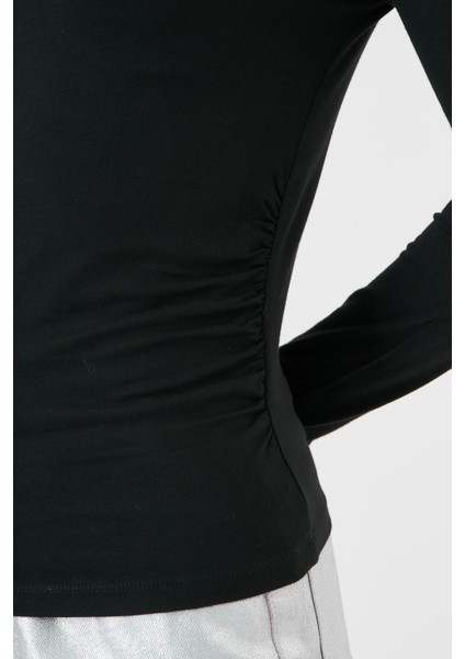 Kadın Kayık Yaka Büzgülü Uzun Kollu Tişört Siyah fırsatları