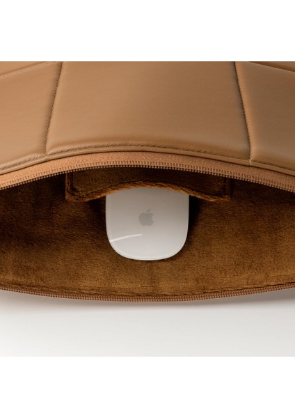 Suya Dayanıklı Kapitoneli MacBook Air/pro Laptop Kılıfı - M4/m3/m2/m1 Uyumlu modelleri