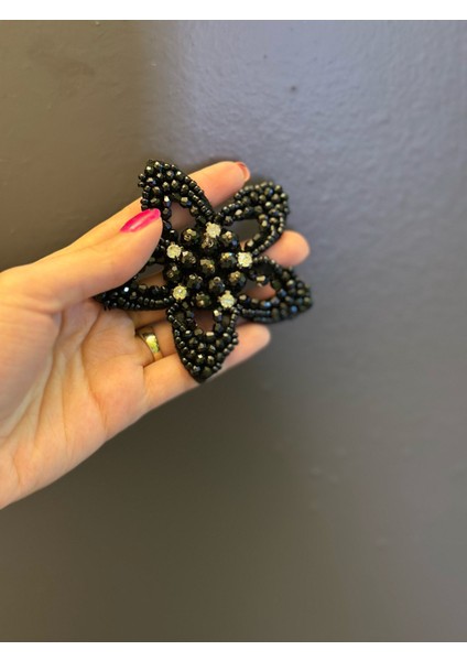 Siyah Cam Boncuk Işleme Taş Çiçek Arma Dikiş Aplike 10X10 cm