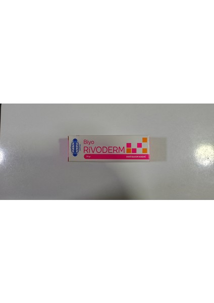 Rivoderm 30GR Deri Bakım Kremi