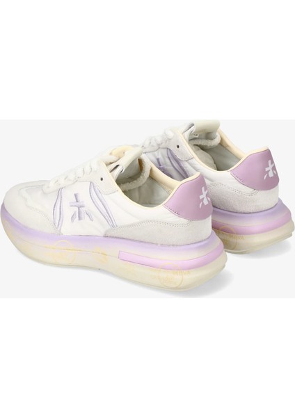 Sneakers Cassie 7383
