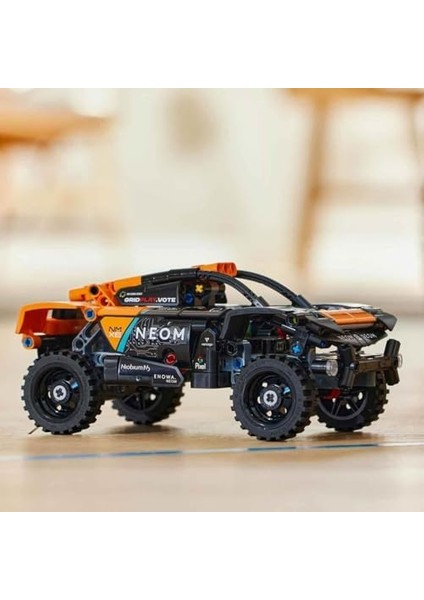 Technic Neom Mclaren Extreme E Race Car 42166-7 Yaş ve Üzeri Yarış Arabası Seven Çocuklar Için Koleksiyonluk Yaratıcı Oyuncak Model Yapım Seti (252 Parça)