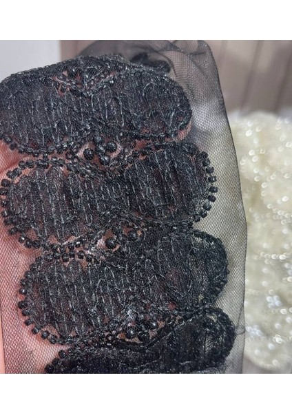 Ithal Incili ve Taşlı Özel Tasarım Şerit Aksesuar Siyah Renktedir modelleri