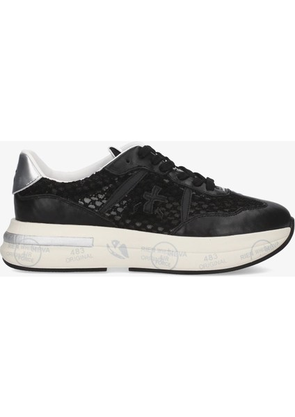 Sneakers Cassie 7389