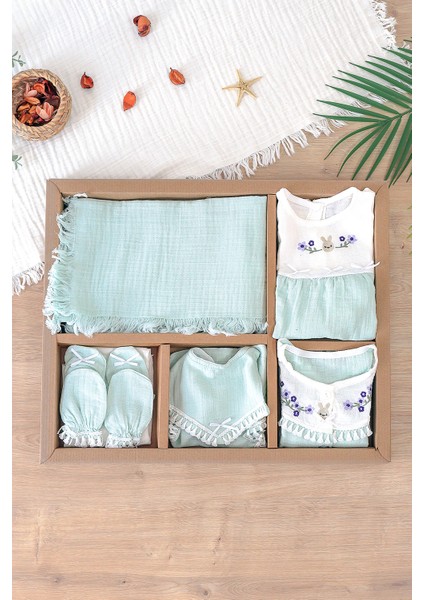 Kız Bebek Yenidoğan Müslin Yeşil 10 Lu Lüks Hastane Çıkışı Zıbın Seti STL6990