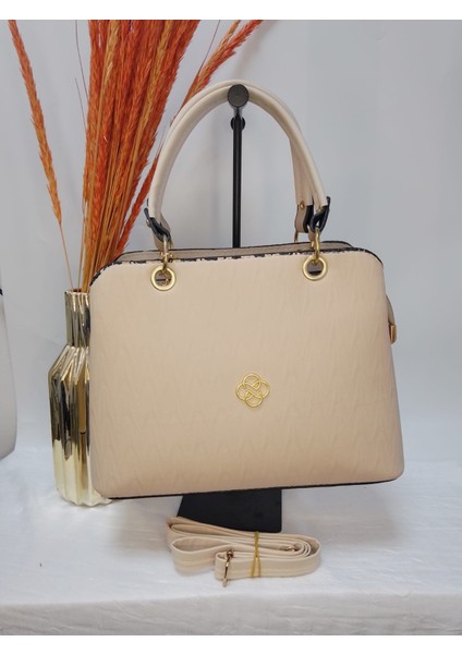 Kadın Lüks Bölmeli Kutu Model Kol ve Omuz Çantası fiyatları