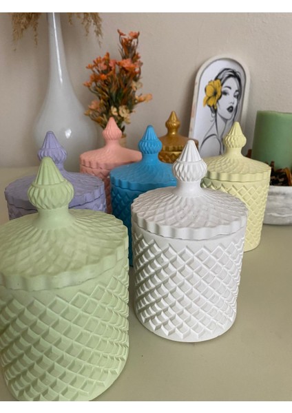 Dekoratif Egzotik Meyve Kokulu Pembe Taş Kap Mum – 300G Doğal Soya Wax, Ahşap Fitilli, El Yapımı ve Vegan indirimleri