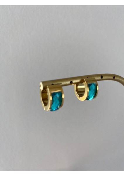 Çelik Halka Açık Yeşil Taşlı Gold Küpe