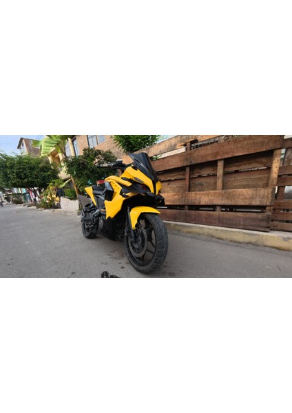 Bajaj Pulsar Rs 200 Uyumlu Sportif Ön Kanat / Winglet Seti