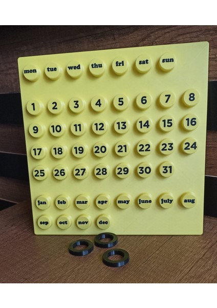 Ring A Date Calendar
