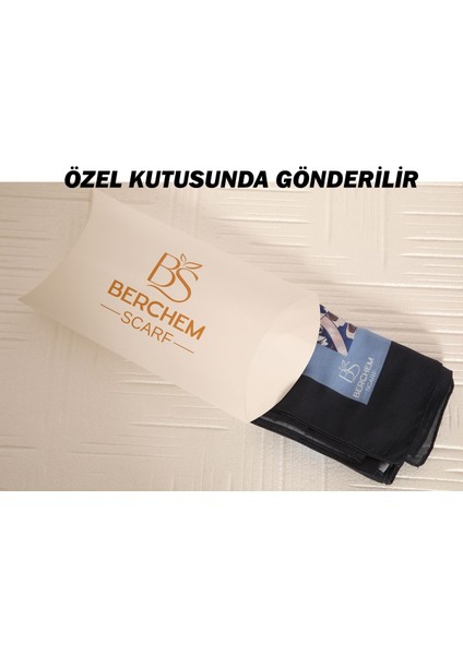 Akel Lacivert Mikro Desenli Şal – Zarif ve Şık Kombinler Için Hafif ve Modern Dokunuş