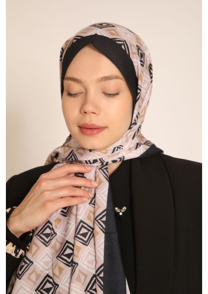 Akel Pudra Geometrik Desenli Şal – Soft Renklerle Modern Tarz