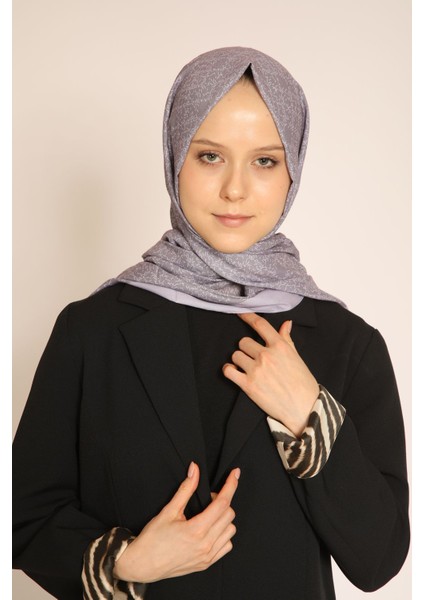 Akel Lila Desenli Şal – Modern ve Zarif Bir Dokunuş