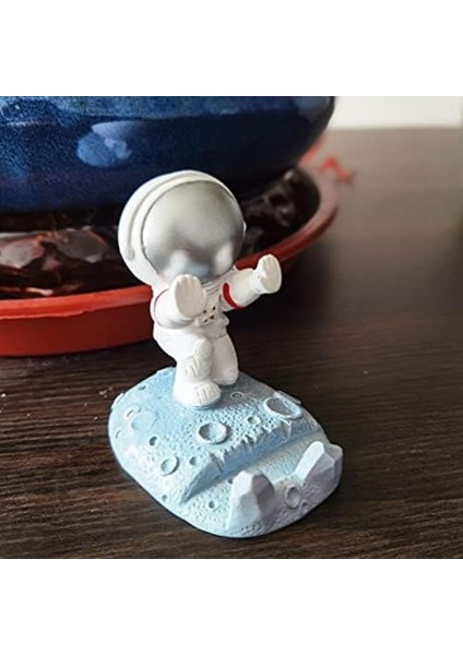 Astronot Telefon Standı, Yaratıcı Reçine Sevimli Spaceman Telefon Standı Yaratıcı Komik Smartphone Braketi Karikatür Masaüstü Dekorasyon, Masa Ev Ofis Için