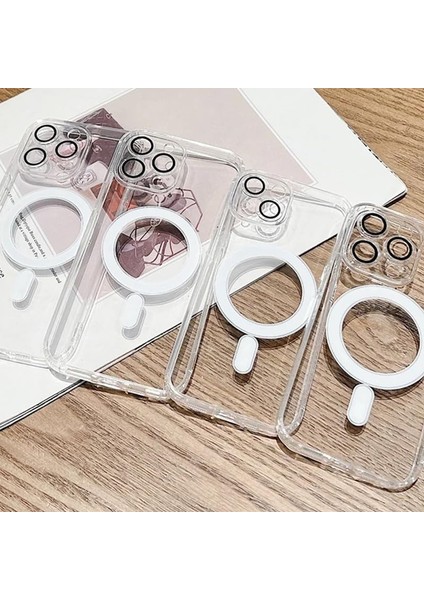 iPhone 15 Pro Max ile Uyumlu Kılıf Crystal Clear Magsafe ile Uyumlu Wireless Şarj Özellikli, Ince Hissiyat, Slot ve Tuşlara Rahat Erişim, Kamera Lens Korumalı Sert Plastik Şeffaf Kılıf