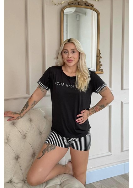 Siyah Infinity Desenli Bambu Kısa Kol Şortlu Kadın Pijama Takımı fırsatları