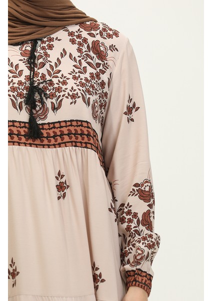 Büyük Beden Çiçek Desenli Viskon Elbise 4084-02 Bej fırsatları