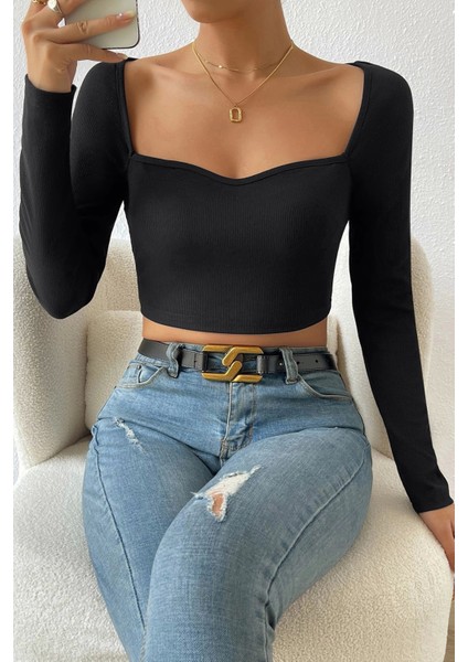 Kadın Siyah Uzun Kol Göğüs Dekolteli Şık Crop Top Bluz modelleri