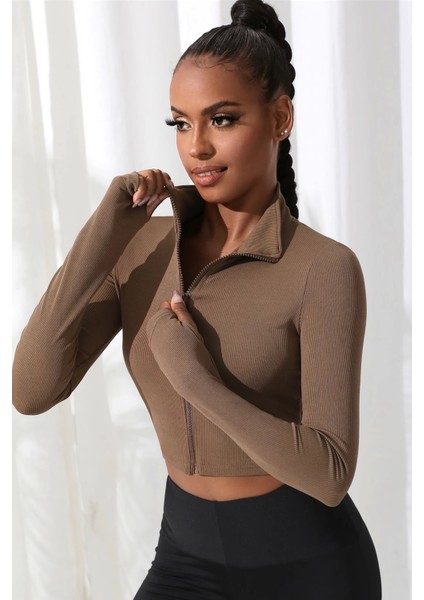 Kadın Kahverengi Uzun Kol Fermuarlı Parmak Geçme Detaylı Dik Yaka Crop Top Bluz fırsatları