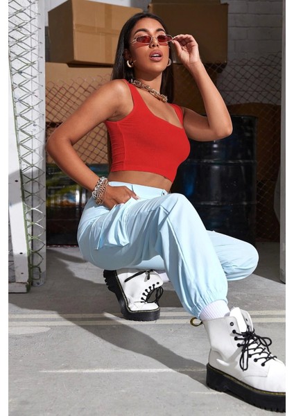 Kadın Kırmızı Kalın Askılı Crop Top Büstiyer