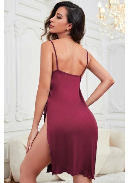 Kadın Siyah Cut Out Detaylı Yırtmaçlı Sexy Gecelik fırsatları
