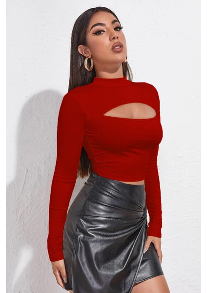 Kadın Kırmızı Göğüs Dekolteli Uzun Kollu Cut Out Crop Top Bluz