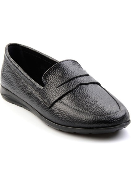 Siyah Leather Kadın Loafer Ayakkabı K01718110303 fiyatları