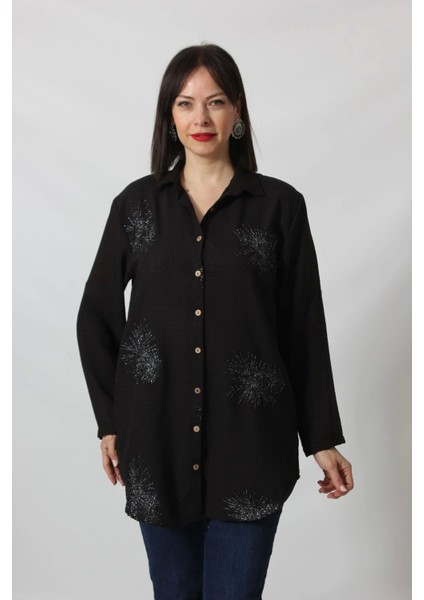 SB-092 Siyah Gümüş Yaldızlı Güneş Desenli Kolu Apoletli Yandan Cepli tunik Gömlek Kadın Büyük Beden
