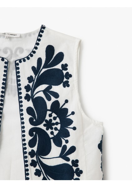 Aplike Nakışlı Bisiklet Yaka Kolsuz Crop Yelek indirimleri