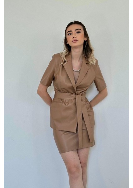 Taba Deri Ceket ve Etek Takım