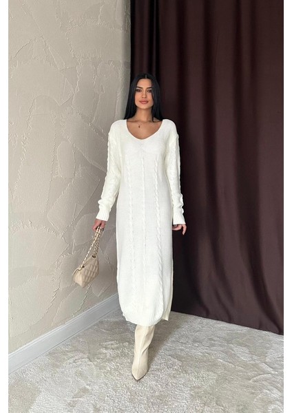 Beyaz Kemerli Triko Elbise modelleri
