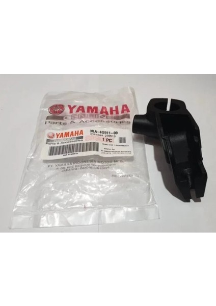 Debriyaj Kolu Tutucu Sol Orijinal Parçalar Yamaha Rx-King Rxk Rx 135 Sol Debriyaj Kolu Tutucu 3KA-H2911-00 Debriyaj Kolu Muhafazası / Debriyaj Mili Ked [sol] Rx Kıng [3KA-H2911-00]